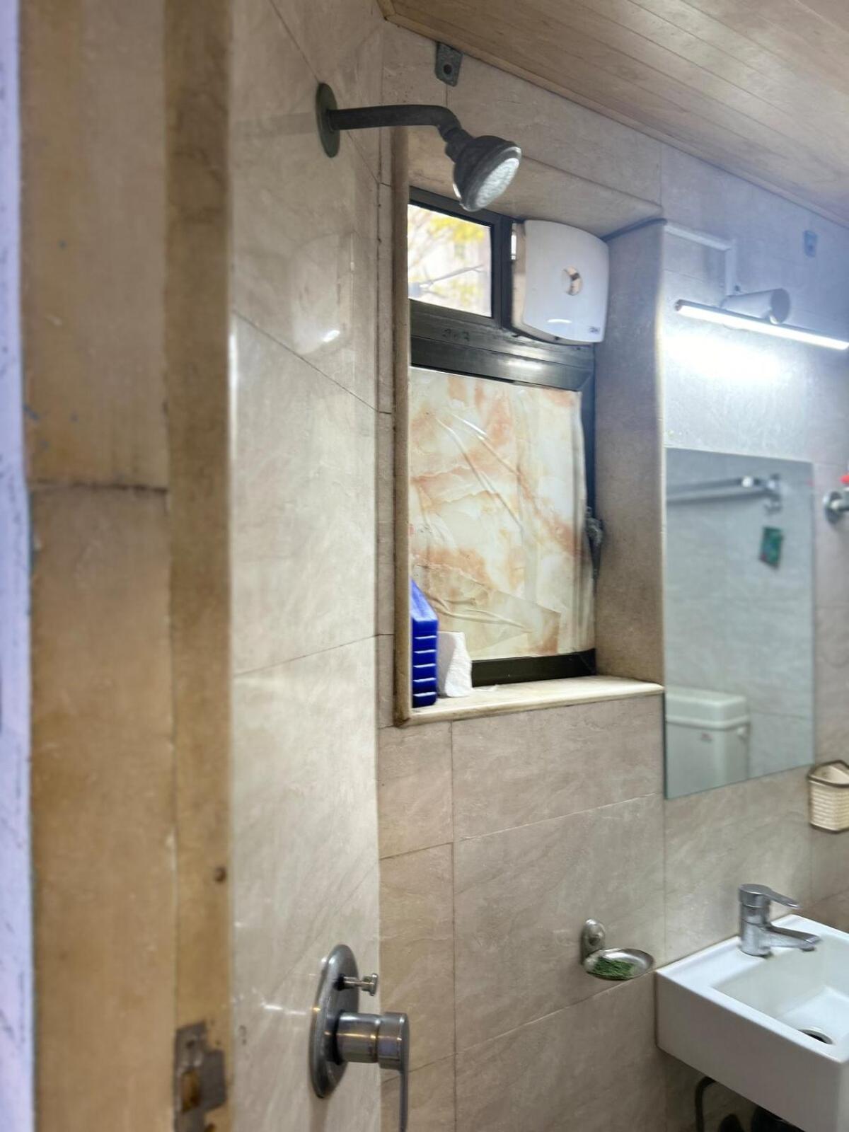 Apartament 2bhk With Pvt Decks Near Sea